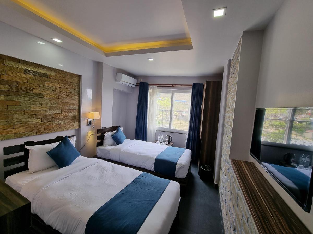 Chautari Boutique Hotel Pokhara Eksteriør billede