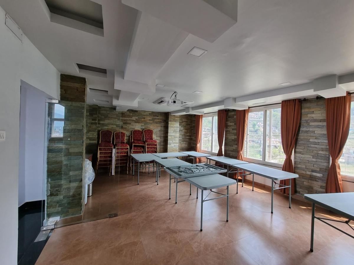 Chautari Boutique Hotel Pokhara Eksteriør billede