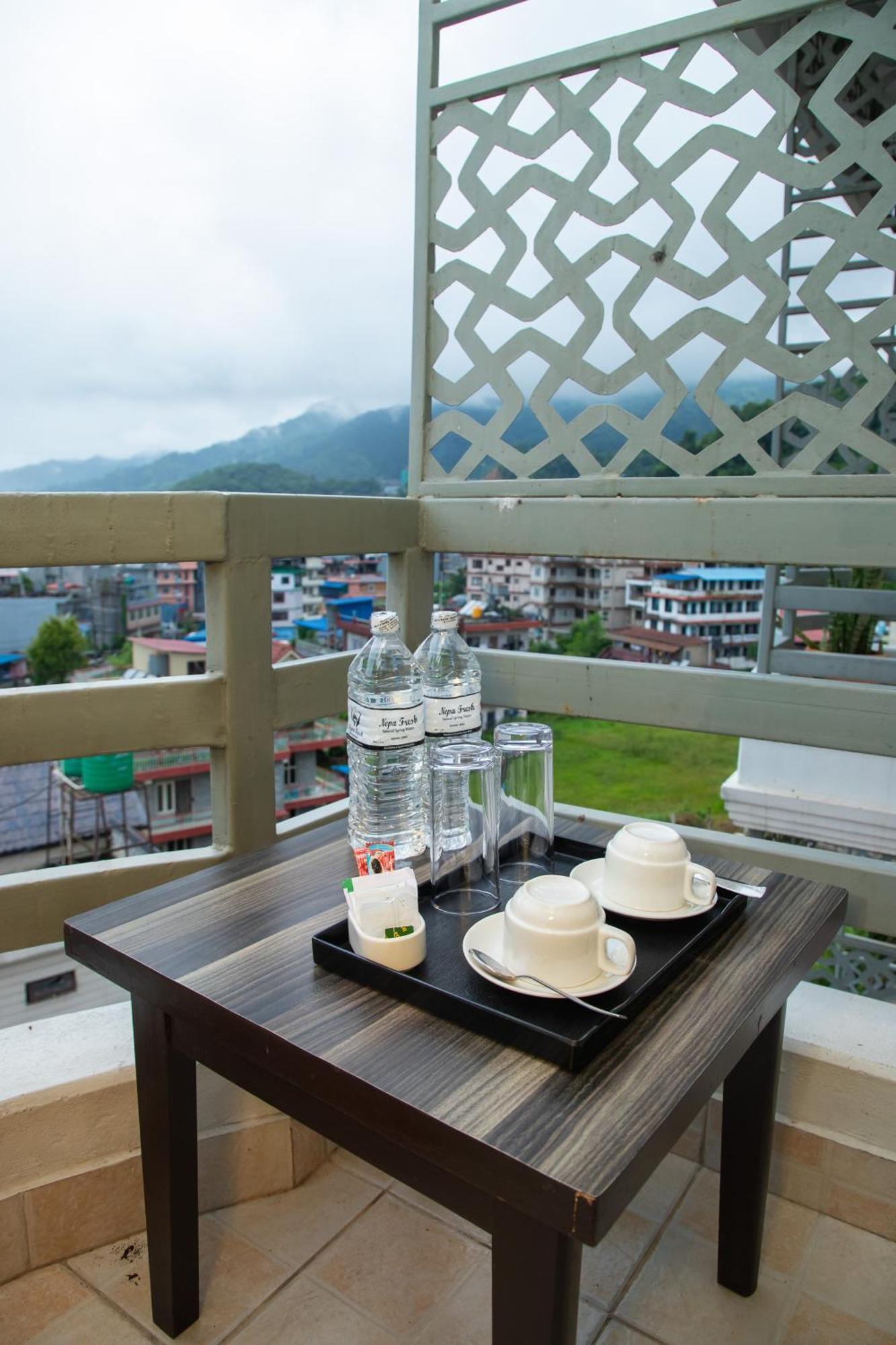 Chautari Boutique Hotel Pokhara Eksteriør billede