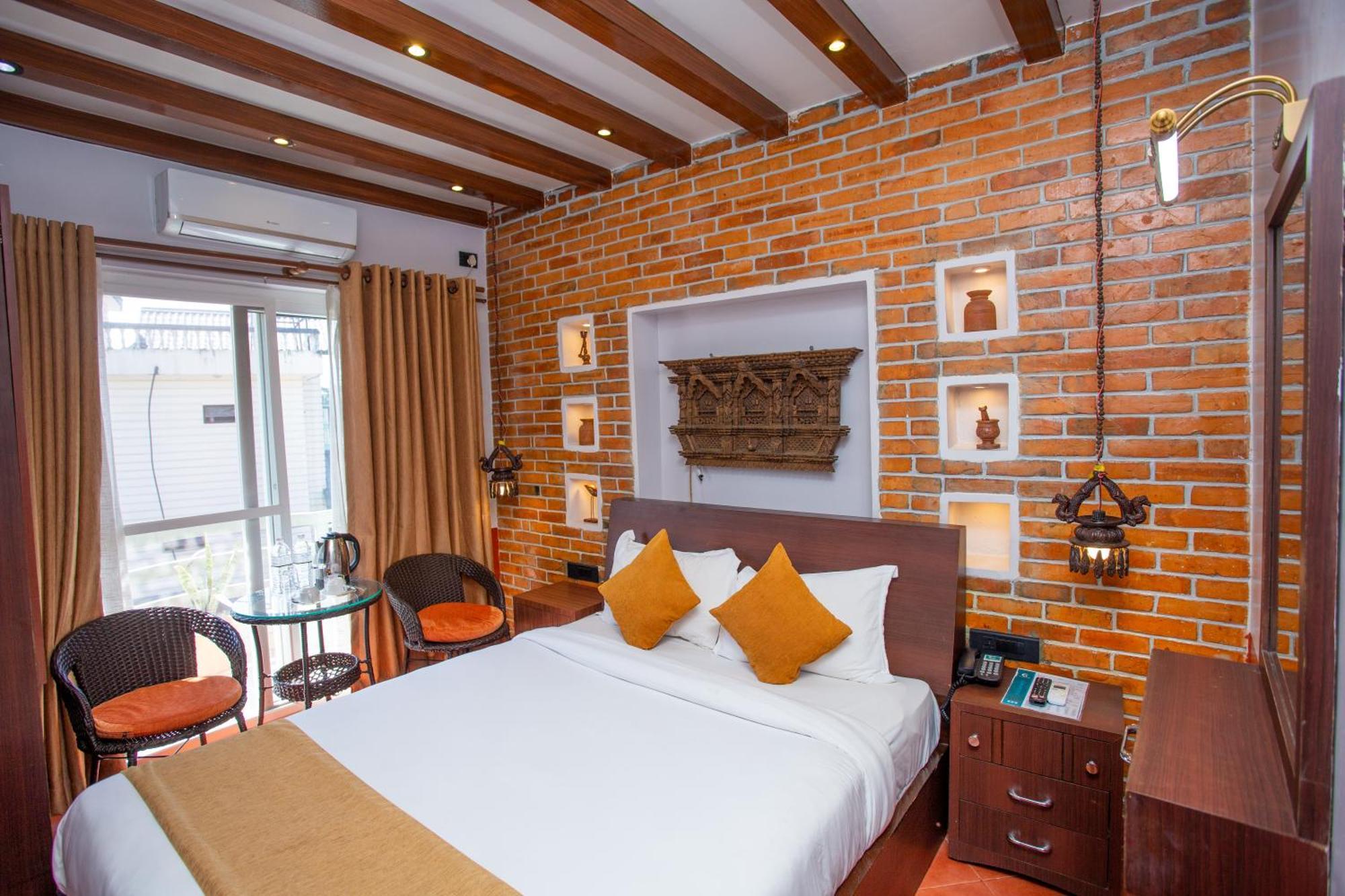 Chautari Boutique Hotel Pokhara Eksteriør billede