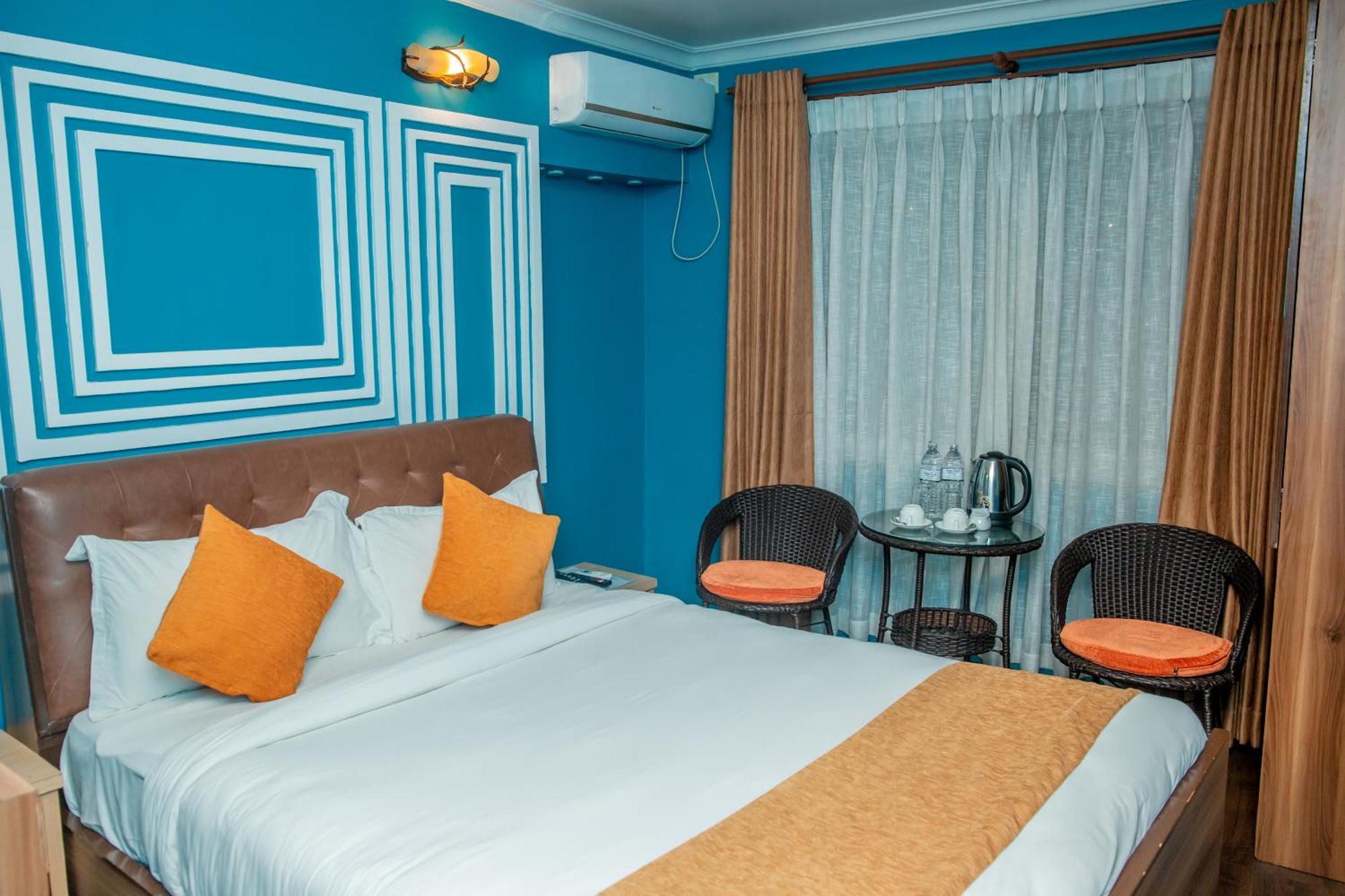 Chautari Boutique Hotel Pokhara Eksteriør billede